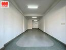 - อาคารพาณิชย์ 3 ชั้น ถนนศรีธรรมโศก ทำเลใจกลางเมืองนครศรี