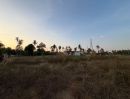 - ขายที่ดินห้วยใหญ่-ชากแง้ว 300 ตรว. ติดลำห้วย ใกล้ถนนเส้นสุขุมวิท3-7กม. อ.บางละมุง ชลบุรี