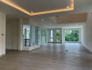 - บ้าน 3 ชั้น ดีไซน์โมเดิร์น ถนนเชียงใหม่-หางดง Work Life Luxury Living (บ้านแหวน)