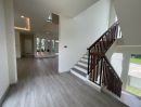 - บ้าน 3 ชั้น ดีไซน์โมเดิร์น ถนนเชียงใหม่-หางดง Work Life Luxury Living (บ้านแหวน)
