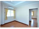  - บ้านเดี่ยว 2 ชั้นหมู่บ้านปรีชา(ร่มเกล้า) รีโนเวทใหม่สวยมาก ทำเลดีสุดๆ ติดถนนร่มเกล้า ใกล้รถไฟฟ้า