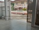 - บ้านเดี่ยว 2 ชั้น รีโนเวทใหม่ พร้อมอยู่ ทำเลรามคำแหง 124 หมู่บ้านเกศรี 2 ซอย 5ก เนื้อที่ 54 ตารางวา บ้านสวยสไตล์โมเดิร์น รีโนเวทใหม่ พร้อมเข้าอยู่