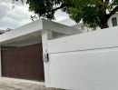  - บ้านเดี่ยวรีโนเวทใหม่ 63 ตารางวา 3 ห้องนอน 3 ห้องน้ำ 1 ห้องแม่บ้าน ใกล้เดอะ ไนน์ พระราม 9