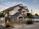 - บ้านเดี่ยวรีโนเวทหรูสไตล์โมเดิร์นพร้อมสระว่ายน้ำใกล้รร.นานาชาติลานนา