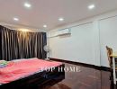 - ขายด่วน! ทาวน์โฮม 3.5 ชั้น รีโนเวทใหม่ทั้งหลัง ซอยสาธุประดิษฐ์ 40 ทำเลกลางเมือง พร้อมเข้าอยู่