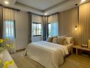 - บ้านหรูสไตล์ญี่ปุ่น สงบงาม เรียบหรู เหนือกาลเวลา สัมผัสประสบการณ์การอยู่อาศัยระดับพรีเมียม ผสานเสน่ห์ความเรียบง่ายแบบญี่ปุ่นยุคกลางเ