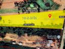  - ขายที่ดินติดถนน 304 กม.262 เนื้อที่ 10ไร่ 2งาน 31ตรว.ตำบลงิ้ว ปักธงชัย นครราชสีมา หน้ากว้าง 90ม.x300ม.ทำเลดีเหมาะพัฒนาเป็นโกดัง