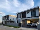 - Brand New Luxury Pool Villaตกแต่งครบพร้อมหิ้วกระเป๋าเข้าอยู่ เฟอร์นิเจอร์และเครื่องใช้ไฟฟ้าครบครัน