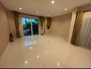 - บ้านเดี่ยว 3 ห้องนอน 3 ห้องน้ำ ต่อเติมห้องแม่บ้าน หมู่บ้าน ธารา ราชพฤกษ์-ปิ่นเกล้า