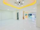  - หมู่บ้านคัทลียา เมนรอฅ | (โทรสอบถามราคา)