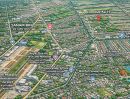 - สนามกอล์ฟธูปะเตมีย์ 3กม.โลตัส ลำลูกกา คลอง 2 เพียง 449 ม ที่ดินถมแล้วให้เช่า 300 ตรว. 2 แปลง รวม 1,200 ตร.ม. ใกล้ BTSคูคต 1.69 กม.