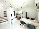 - ทาวน์โฮม 2 ชั้น Mobius Condo พร้อมเข้าอยู่ ให้ความรู้สึกเหมือนบ้าน ทำเล ใกล้ รพ.ลานนา นิมมาน เมญ่า เฟอร์นิเจอร์และเครื่องใช้ไฟฟ้า
