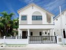 - บ้านใหม่ พร้อมเฟอร์นิเจอร์ โครงการกุลพันธ์ 9 ใกล้โรงเรียนนานาชาติลานนา หางดง เชียงใหม่ (EN below)