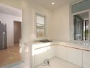 - ปล่อยเช่าบ้านเดี่ยว 2 ชั้น สไตล์ Modern Contemporary ทำเลทองย่านโรงเรียนนานาชาติเชียงใหม่