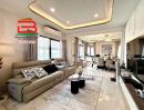 - บ้านเดี่ยว หมู่บ้านเดอะซิตี้ เอกมัย ลาดพร้าว (ซอยลาดพร้าว 94) เนื้อที่ 69.9 ตรว. ใกล้ทาวน์อินทาวน์ ถนนลาดพร้าว แขวงพลับพลา เขตวังทองหลาง