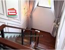 - บ้านเดี่ยว หมู่บ้านเดอะซิตี้ เอกมัย ลาดพร้าว (ซอยลาดพร้าว 94) เนื้อที่ 69.9 ตรว. ใกล้ทาวน์อินทาวน์ ถนนลาดพร้าว แขวงพลับพลา เขตวังทองหลาง