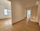 - 95742 - ขายบ้านแฝด ม.ศุธาวัลย์ ติดถนนใหญ่ ตรงข้ามวัดสวนแก้ว อ.บางใหญ่ จ.นนทบุรี