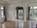 - บ้านเดี่ยวปัญจทรัพย์ ติดถนนใหญ่บรมราชชนนี ที่ดิน 68 ตร.ว. ราคาสุดคุ้ม5.8 ล้านบาท