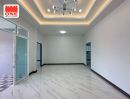 - บ้านเดี่ยว เนื้อที่เริ่มต้น 49.9 ตร.ว. 3 ห้องนอน 2 ห้องน้ำ จอดรถได้ 2 คัน อ.ร่อนพิบูลย์