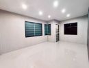 - ให้เช่าอาคารสำนักงานพร้อมโกดัง ลำลูกกา คลอง 4 Office + Warehouse พื้นที่ใช้สอย 415 ตร.ม.