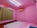 - บ้านเดี่ยว หมู่บ้านฐิติมาวิลเลจ (ซอยหมู่บ้านเศรษฐกิจ 48) เนื้อที่ 68.6 ตรว. ใกล้โรงเรียนเด่นหล้า ถนนเพชรเกษม แขวงบางไผ่ เขตบางแค