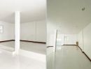 - ให้เช่าสำนักงาน ทาวน์โฮม 3 ชั้น Renovate ใหม่ทั้งหลัง ซอยสุขุมวิท 54 ใกล้ BTS อ่อนนุช แอร์ 4 เครื่อง เหมาะเป็น Studio , สำนักงาน จดบริษัทได้