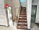 - บ้านแฝด หมู่บ้าน สุวรรณาวิลล์ (ไต้อี้เพลส) (ซ.คุ้มเกล้า 60) เนื้อที่ 76.4 ตรว. ถนนคุ้มเกล้า แขวงลำปลาทิว เขตลาดกระบัง