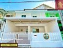 - บ้านพฤกษา 15 ถนนตำหรุ-บางพลี ใกล้นิคมบางปู
