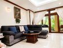 - บ้านเดี่ยวสไตล์ Grand Tropical ใจกลางประชาชื่น พื้นที่ระดับคฤหาสน์ 225 ตร.วา ใกล้เดอะมอลล์งามวงศ์วาน รถไฟฟ้า MRT สายสีม่วง สถานีวงศ์สว่าง