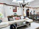 - บ้านเดี่ยวสไตล์ Grand Tropical ใจกลางประชาชื่น พื้นที่ระดับคฤหาสน์ 225 ตร.วา ใกล้เดอะมอลล์งามวงศ์วาน รถไฟฟ้า MRT สายสีม่วง สถานีวงศ์สว่าง