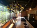 - บ้านเดี่ยวสไตล์ Grand Tropical ใจกลางประชาชื่น พื้นที่ระดับคฤหาสน์ 225 ตร.วา ใกล้เดอะมอลล์งามวงศ์วาน รถไฟฟ้า MRT สายสีม่วง สถานีวงศ์สว่าง