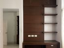 - พยูนกรีนวิลล์ บ้านฉาง บ้านทาสีใหม่ เพียง 15000 บาท / เดือน