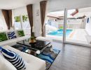 - ขายบ้าน SeaBreeze Villa Pattaya พร้อมสระว่ายน้ำส่วนตัว 3 ห้องนอน 3 ห้องน้ำ ขนาด 250 ตารางเมตร