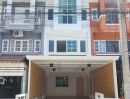  - ขายทาวน์เฮ้าส์ 3 ชั้น รีโนเวทใหม่ พร้อมเข้าอยู่ หมู่บ้านลัลลี่วิลล์ 2 (Lally Ville 2)