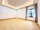 - บ้านเดี่ยวรีโนเวทใหม่ พร้อมเข้าอยู่ หมู่บ้านทิพธนา เพชรเกษม 55 บางแค