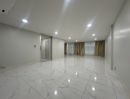 - ให้เช่า โฮมออฟฟิศ 4 ชั้น สไตล์เรียบหรูโมเดิร์น 350 ตร.ม. ลาดพร้าว 80 - เหม่งจ๋าย จดทะเบียนบริษัทได้ พร้อมอยู่ทันที