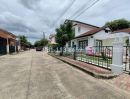 - ขายบ้านเดี่ยว 2 ชั้น หมู่บ้านปาริชาติ 345 (ปทุมธานี) ถนนสะพานนนทบุรี-บางบัวทอง แปลงสวยหลังใหญ่ พื้นที่ 101.6 ตารางวา