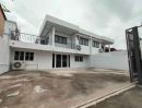 - บ้านเช่า โชคชัย 4 ซอย 56 เหมาะสำหรับอยู่อาศัย ทำโฮมออฟฟิศ