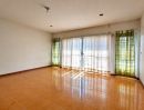 - บ้านใหญ่ 4 ห้องนอน งบไม่ถึง 3 ล้าน! ทาวน์โฮม 3 ชั้น หมู่บ้านรมัณยา พระราม 5 นครอินทร์