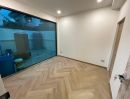 - ทำเลดีที่สุดในลาดพร้าว! ขายบ้านเดี่ยว 5 ห้องนอน 3 ที่จอดรถ พื้นที่ใช้สอย 250 ตร.ม. เชื่อมต่อเลียบทางด่วนเอกมัย-รามอินทรา ราคา 11.9 ล้านบาท