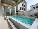 - ขายด่วนบ้านคุณภาพ บ้านเดี่ยว 3 ชั้น ทำเลทองอ่อนนุช 17 มีแบบ Luxury พร้อมให้เจ้าของใหม่ดูเป็น idea ทำต่อได้เลย