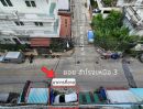 - ขายอาคารพาณิชย์ 4.5 ชั้น 15.7 ตร.วา ใกล้ BTS สำโรง (แค่ 1 กม.) สำโรงเหนือ เมืองสมุทรปราการ เหมาะทำสำนักงาน โชว์รูม คลังสินค้า ค้าขายทุกประเภท
