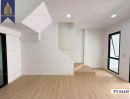 - ขายทาวน์โฮม 4 ชั้น รีโนเวทใหม่ทั้งหลัง สไตล์โมเดิร์น ทำเลดีปากเกร็ด