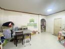 - บ้านแฝด หมู่บ้าน บุรีรมย์ เทพารักษ์ วงแหวน เนื้อที่ 37.50 ตารางวา บ้านอบอุ่น เดินทางสะดวก ใกล้ทางด่วน