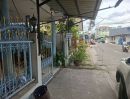 - ขายบ้านพร้อมที่ดิน ทำเลค้าขาย อยู่กลางใจตลาด.4.มุมเมือง