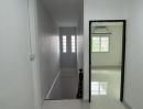 - บ้านเช่า ทาวน์เฮ้าส์ 2 ชั้นรีโนเวทใหม่ ลาดพร้าว 87