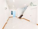 - ทาวน์เฮ้าส์ 2 ชั้นรีโนเวทใหม่กริ้บ หมู่บ้านเบญจศิริ เพชรเกษม 91