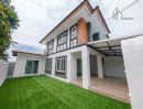 - ทาวน์เฮาส์ 2 ชั้น หลังมุม 31.6 วา บ้านกำลังรีโนเวทพฤกษา 15 แพรกษา