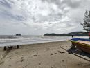 - ที่ดินติดทะเล จันทบุรี 6 ไร่ หน้ากว้าง 40 เมตร