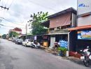 - ขายที่ดิน พร้อมสิ่งปลูกสร้าง 60 ตรว. ถนนนาคนิวาส ซ.นาคนิวาส 42 แขวงลาดพร้าว เขตลาดพร้าว กรุงเทพมหานคร 10230
